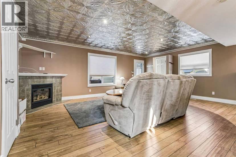 574 Evermeadow Road SW — photo 15 of 32