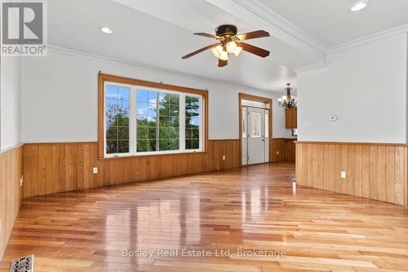 52 - 6108 Curtis Point Road — photo 18 of 40