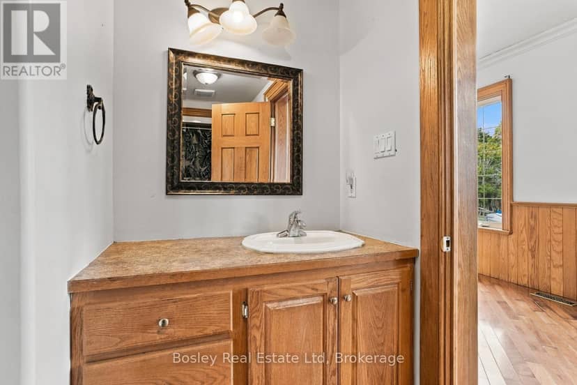 52 - 6108 Curtis Point Road — photo 27 of 40