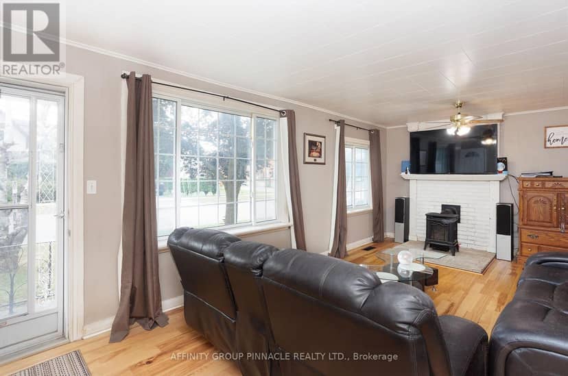35 Clifton Street — photo 6 of 21
