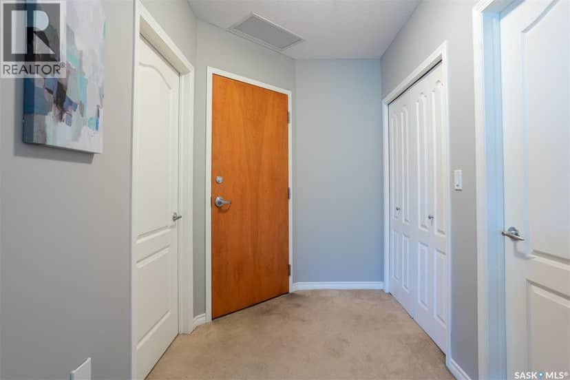 1002 1914 Hamilton STREET — photo 16 of 40