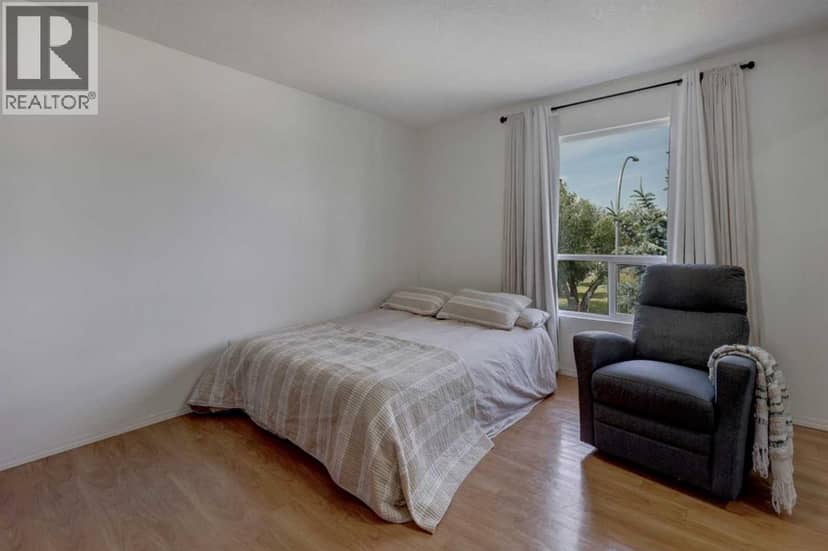 10, 707 Westmount Drive, Strathmore, photo 4