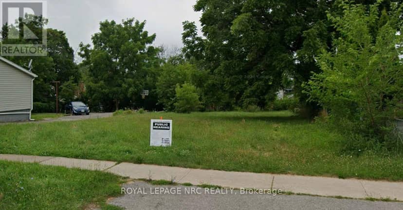42 St. Paul Street W — photo 3 of 8