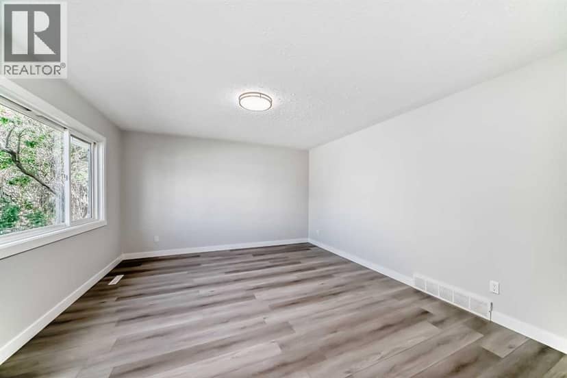 1508 45 Street SE, Calgary, photo 6