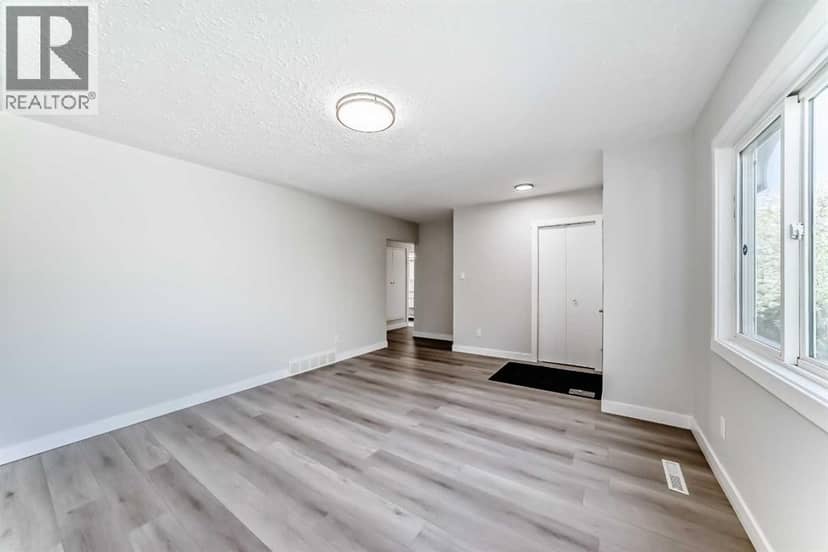 1508 45 Street SE, Calgary, photo 7