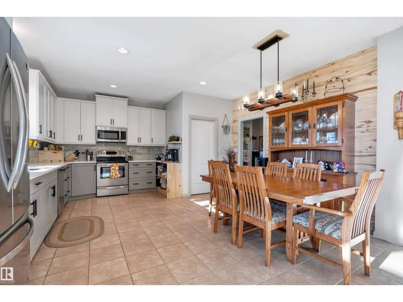 #409 462014 Rge Road 10 — photo 17 of 40