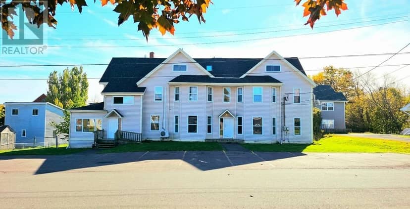6 Pond Street, Charlottetown
