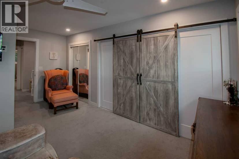 460 Hawkhill Place NW — photo 12 of 40