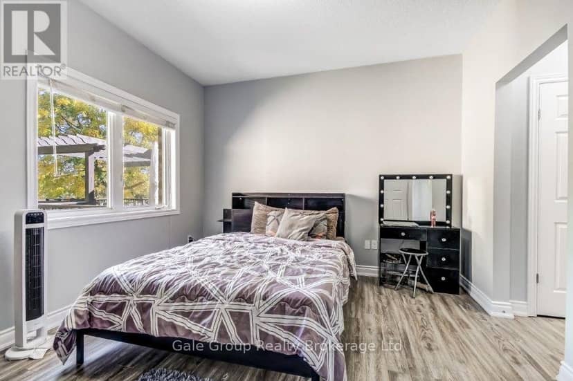 724 Garden Court — photo 9 of 24