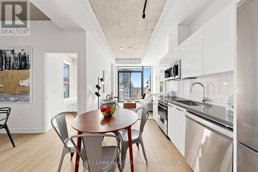 1602 - 284 King Street E — photo 9 of 29