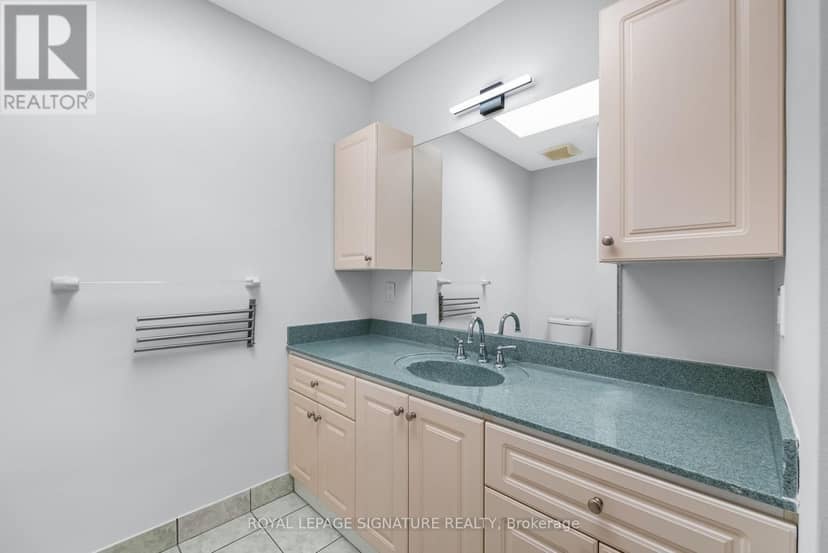 5 Patrick Boulevard — photo 25 of 37