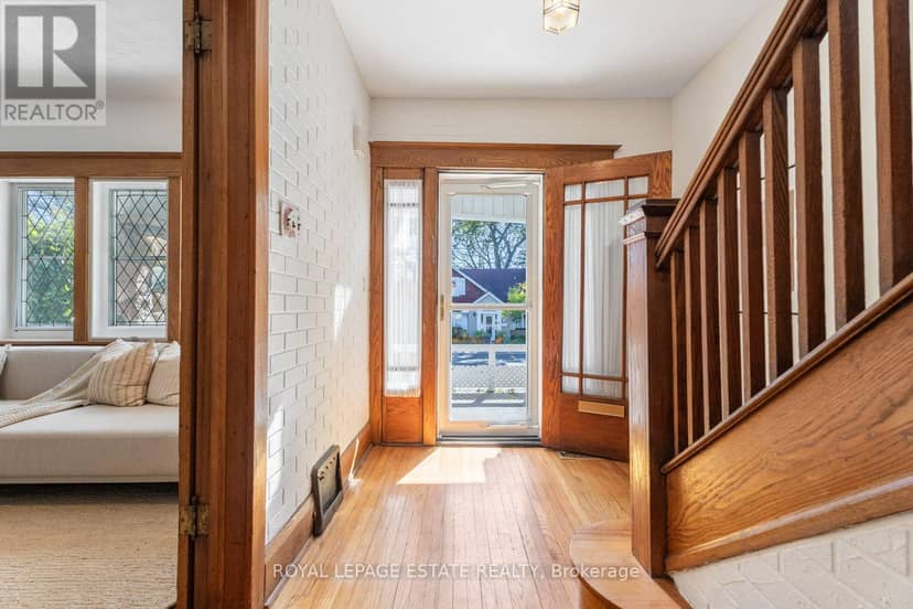 34 Bracken Avenue, Toronto, photo 8