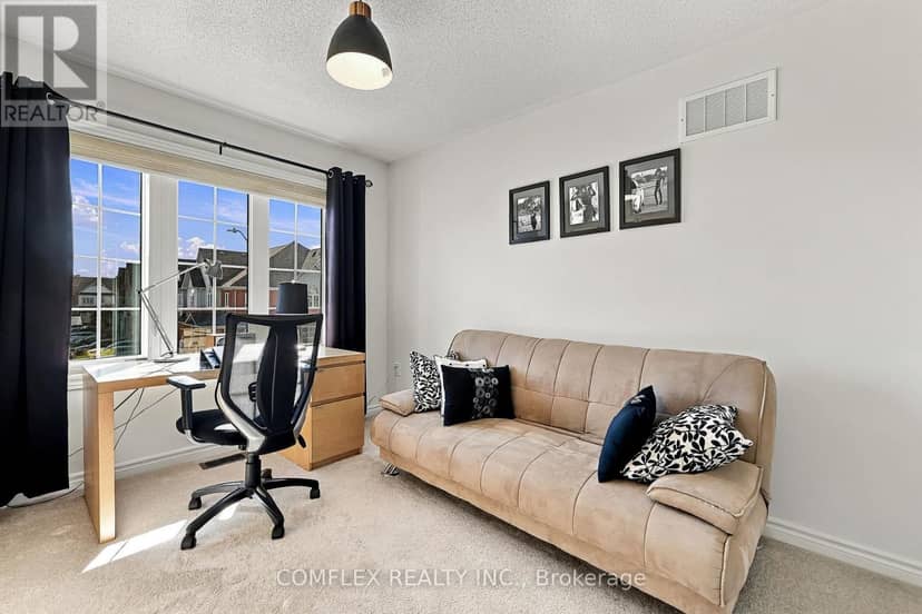 61 Lyle Drive — photo 33 of 38