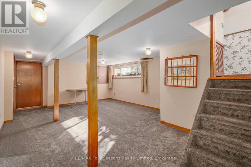 26 Locke Avenue — photo 21 of 40