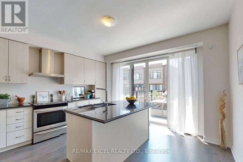 46 Troon Avenue — photo 24 of 40