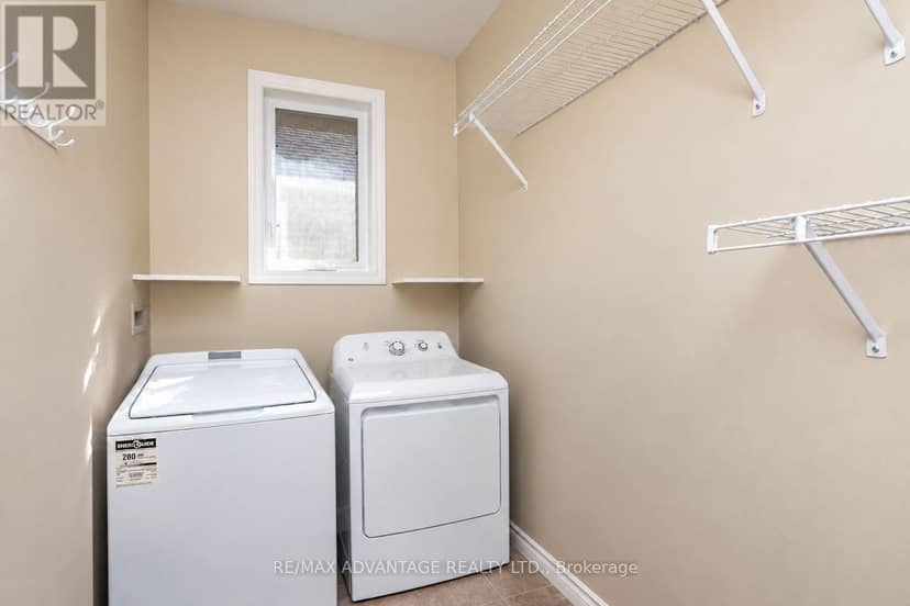 290 Walnut Street — photo 23 of 40
