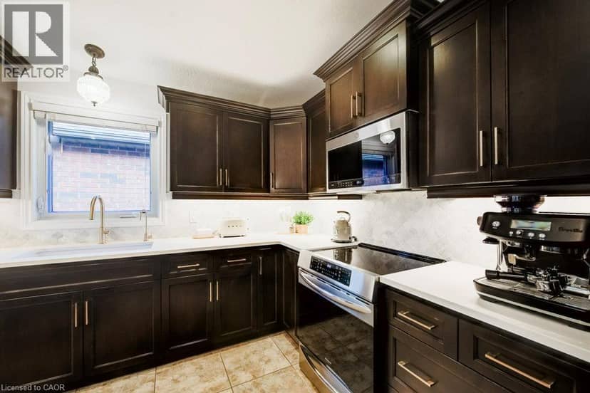 27 CORAL GABLES Crescent — photo 17 of 40