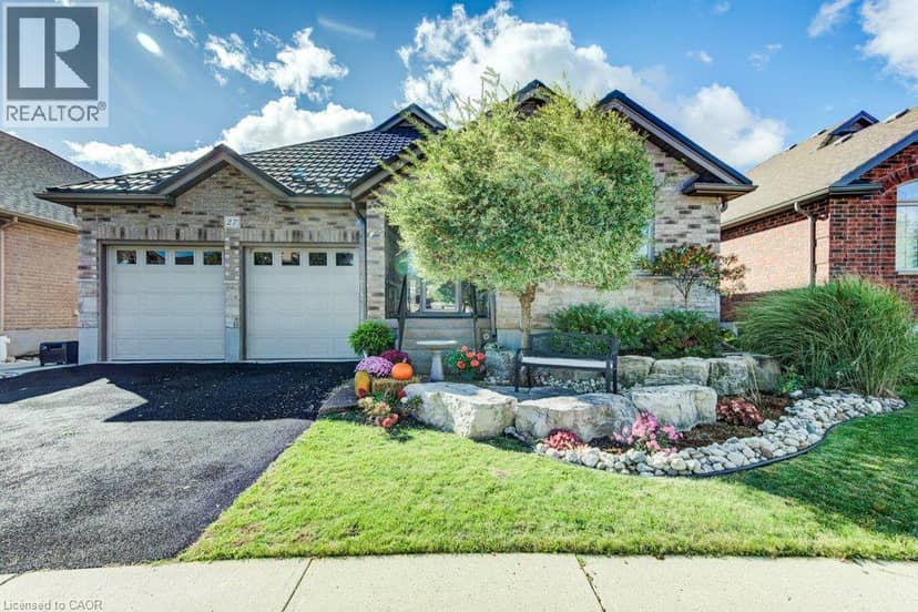 27 CORAL GABLES Crescent, Elmira, photo 2
