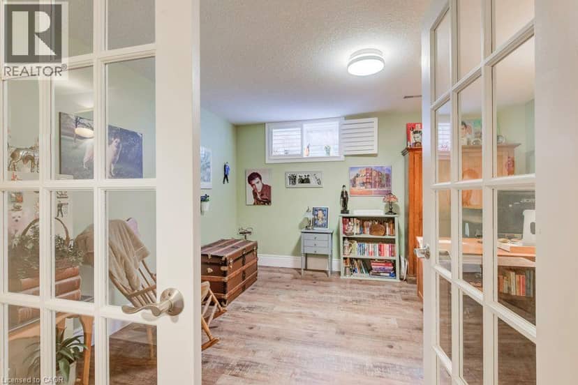 27 CORAL GABLES Crescent — photo 32 of 40