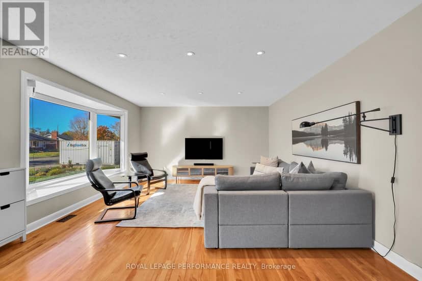 1321 Rustic Drive — photo 3 of 16