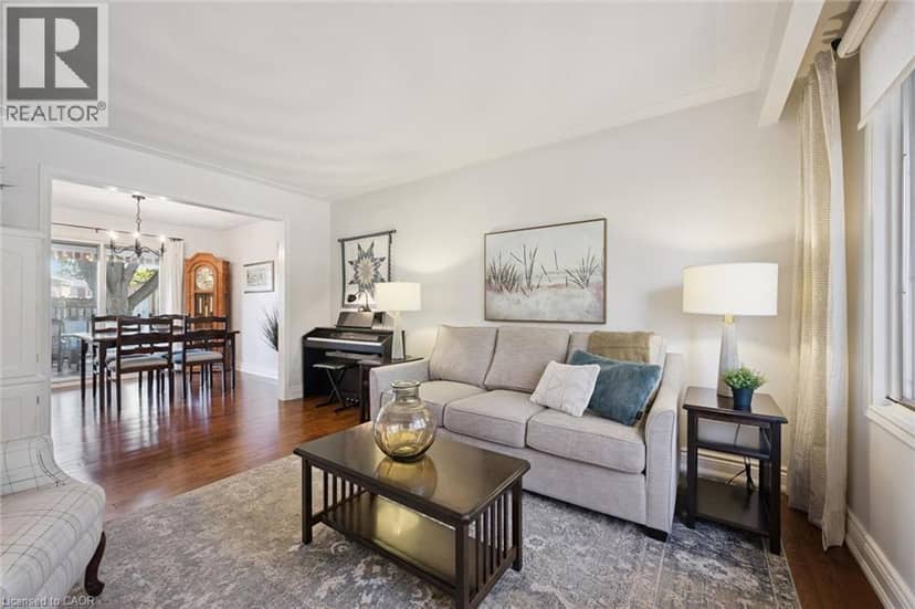 301 MARTINDALE Crescent, Waterloo, photo 5