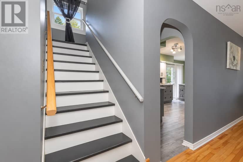 936 Upper Prince Street — photo 21 of 38