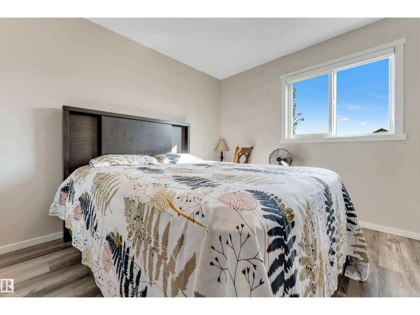 2870 maple WY NW — photo 20 of 36