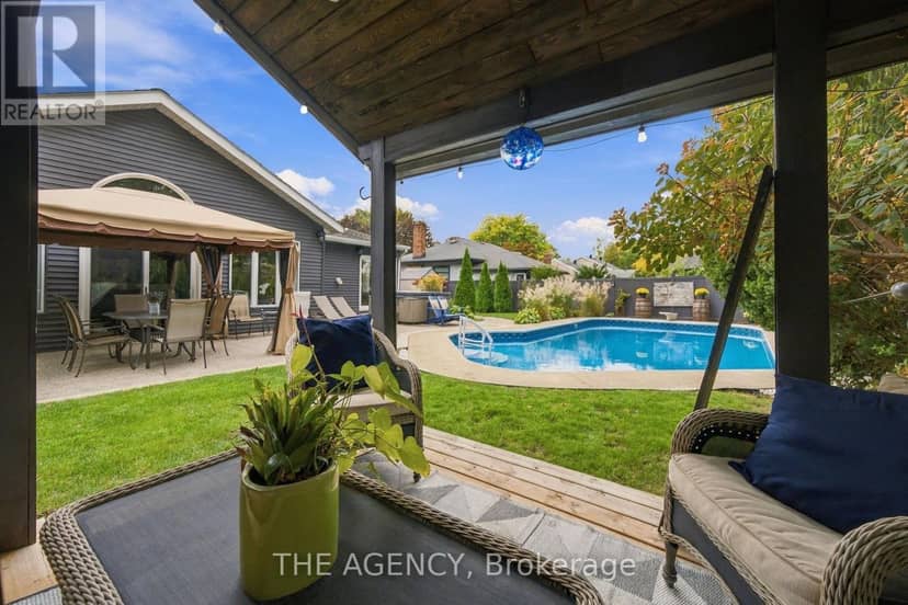 2101 Edinburgh Drive — photo 31 of 40