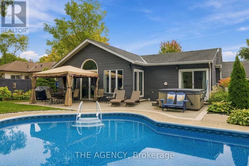 2101 Edinburgh Drive — photo 35 of 40