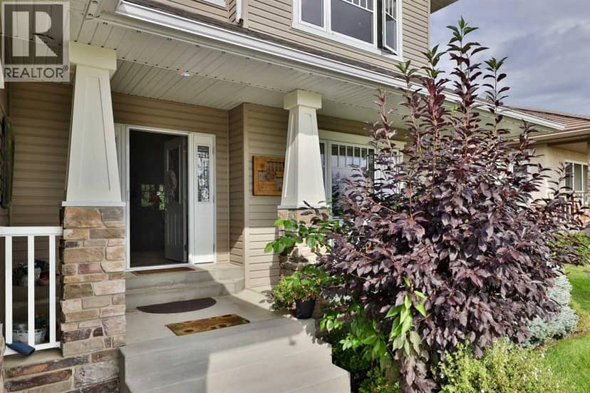 23 Park Ridge Drive, Camrose, photo 2