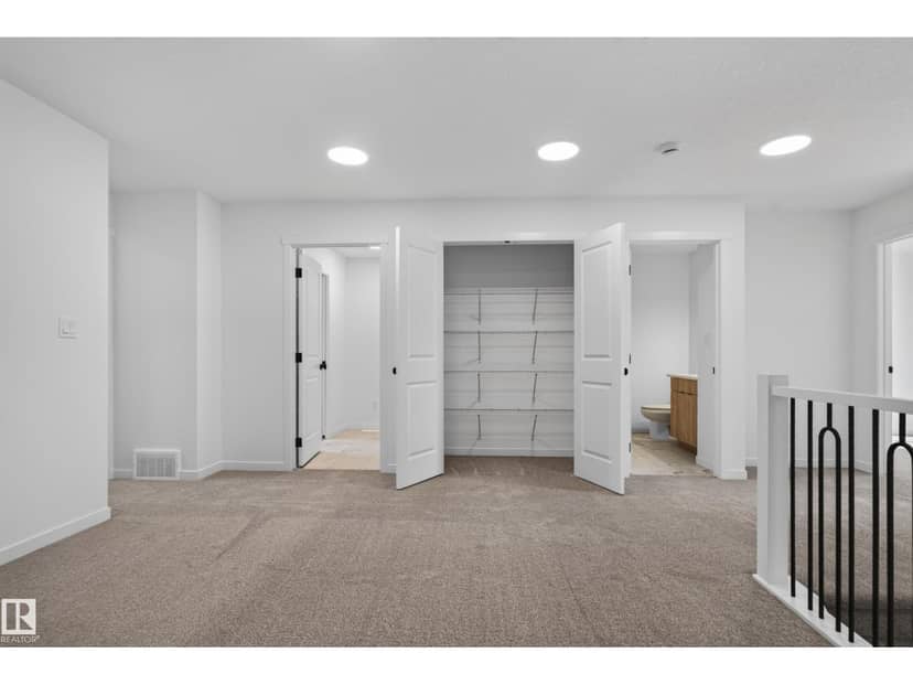 7009 50A AV — photo 36 of 40