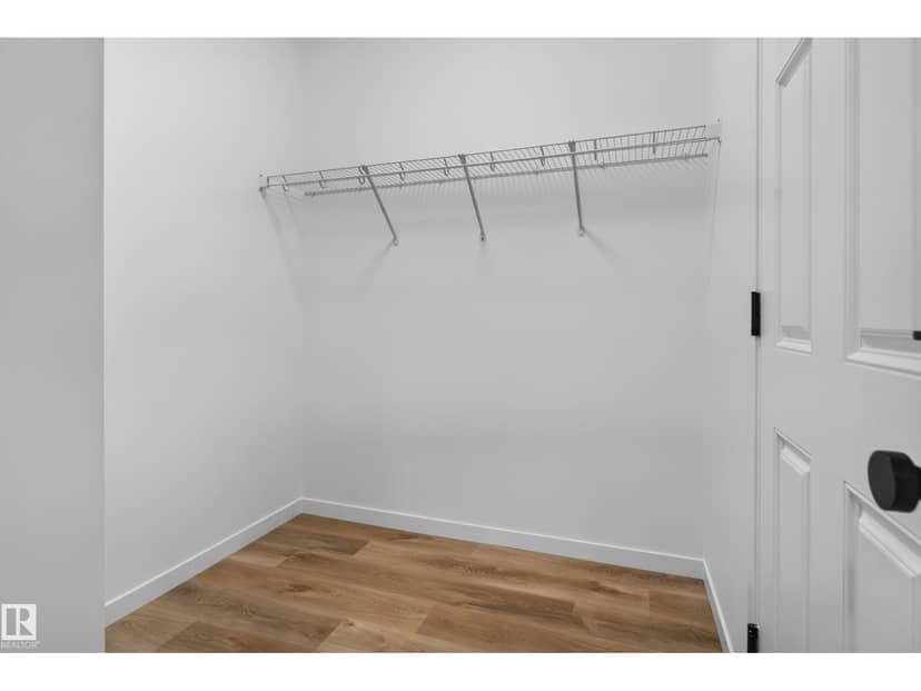 7009 50A AV — photo 21 of 40