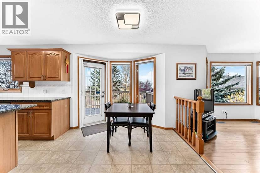 127 Edgebrook Circle NW — photo 11 of 40