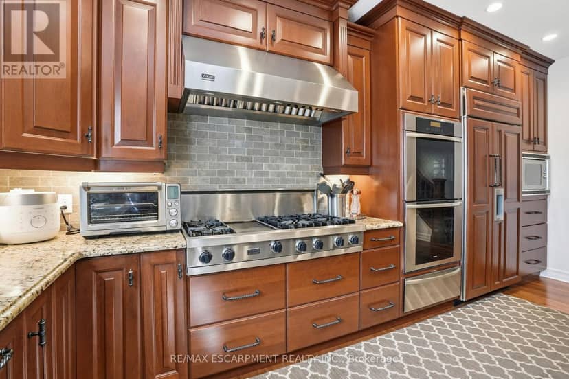 736 Rye Street — photo 16 of 40