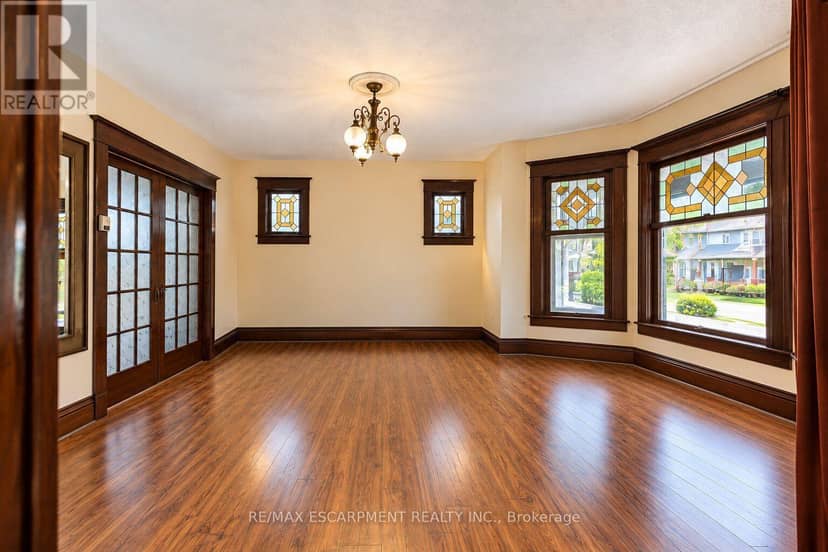 1 - 4602 Ryerson Crescent, Niagara Falls, photo 4