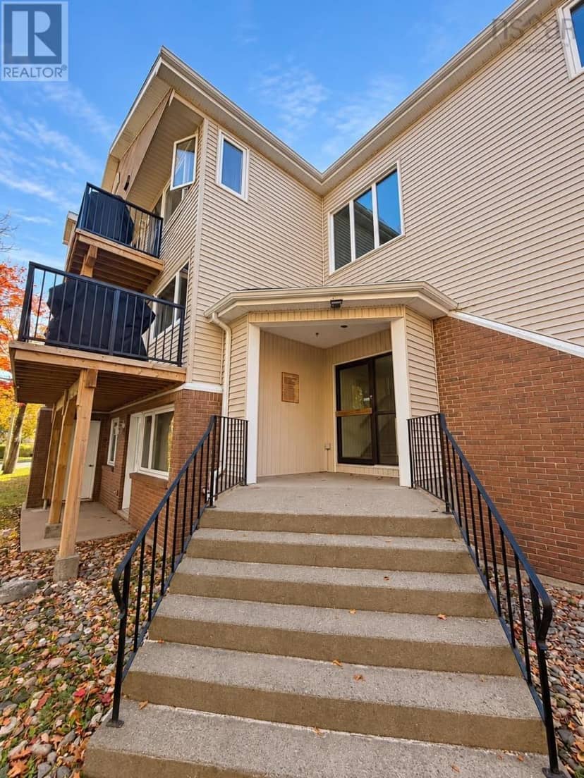 303 131 Farnham Gate Road — photo 19 of 22