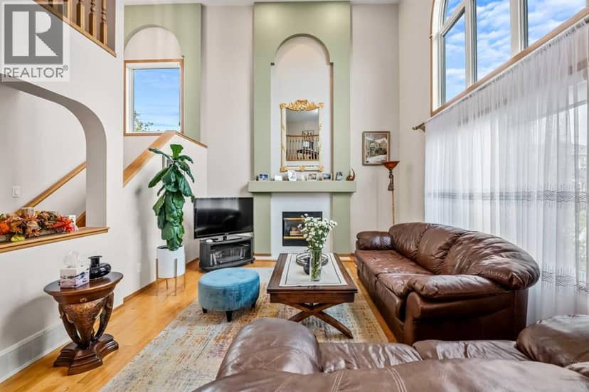 108 Citadel Circle NW, Calgary, photo 4