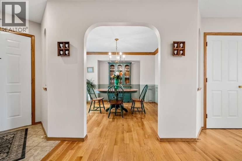 108 Citadel Circle NW, Calgary, photo 8