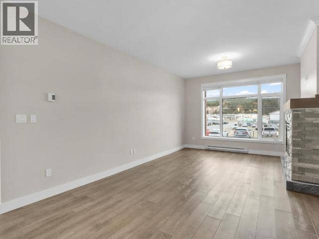 105-36 Waterfront Place — photo 18 of 30