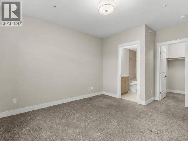 105-36 Waterfront Place — photo 21 of 30