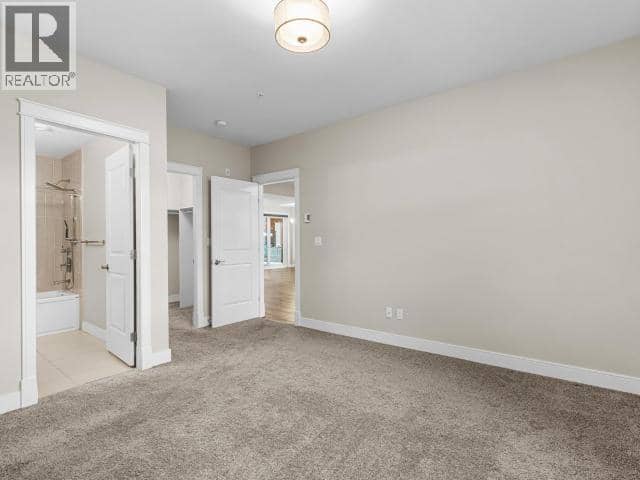 105-36 Waterfront Place — photo 22 of 30