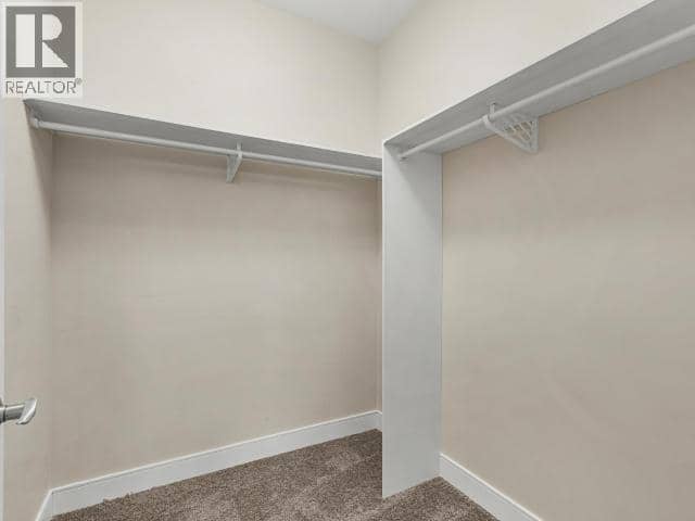 105-36 Waterfront Place — photo 24 of 30