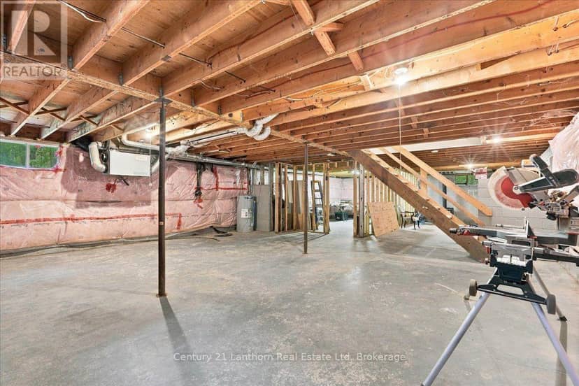 47 Reynolds Road — photo 30 of 40