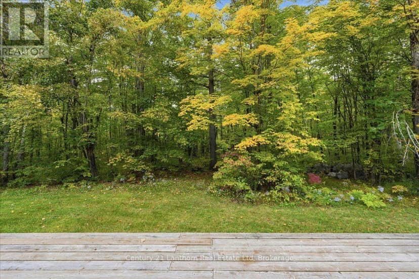 47 Reynolds Road — photo 38 of 40