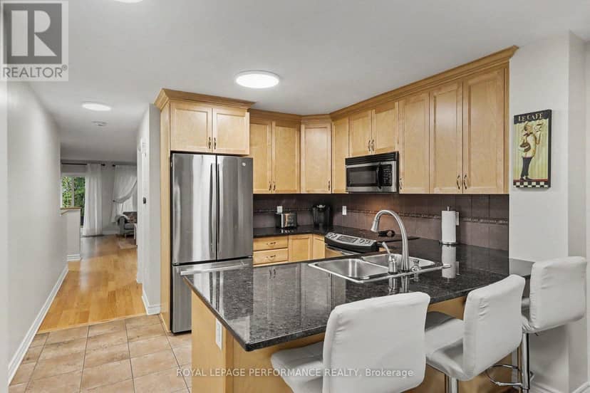 458 Leboutillier Avenue, Ottawa, photo 2