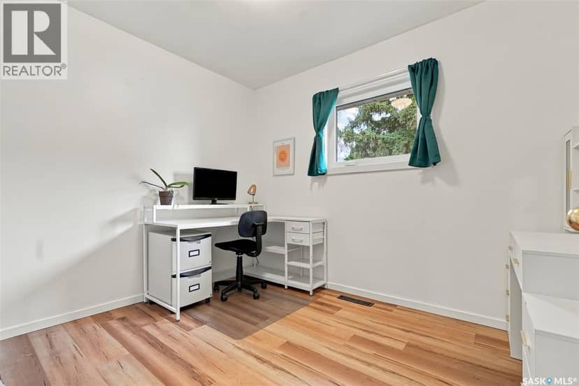 2237 Albert AVENUE — photo 25 of 40