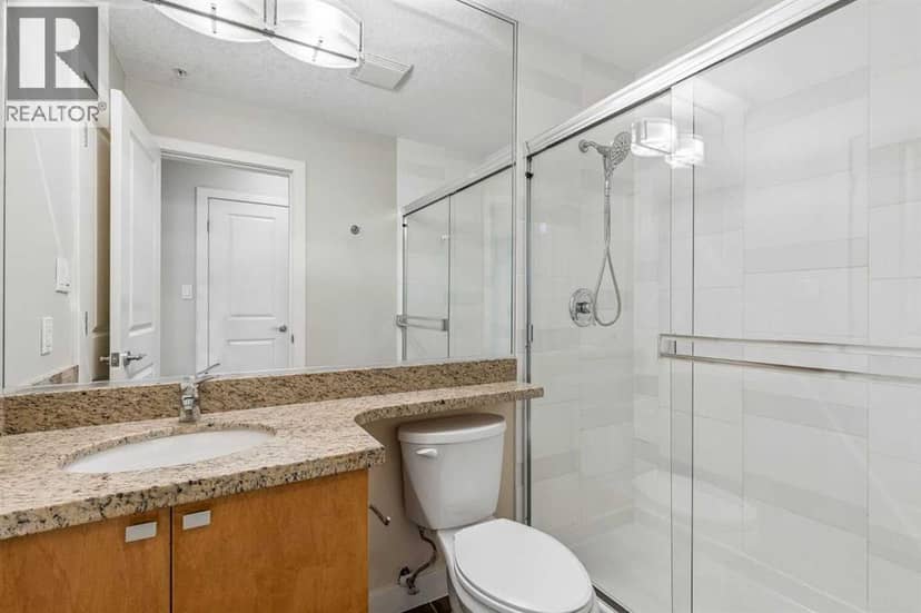 2204, 77 Spruce Place SW, Calgary, photo 8