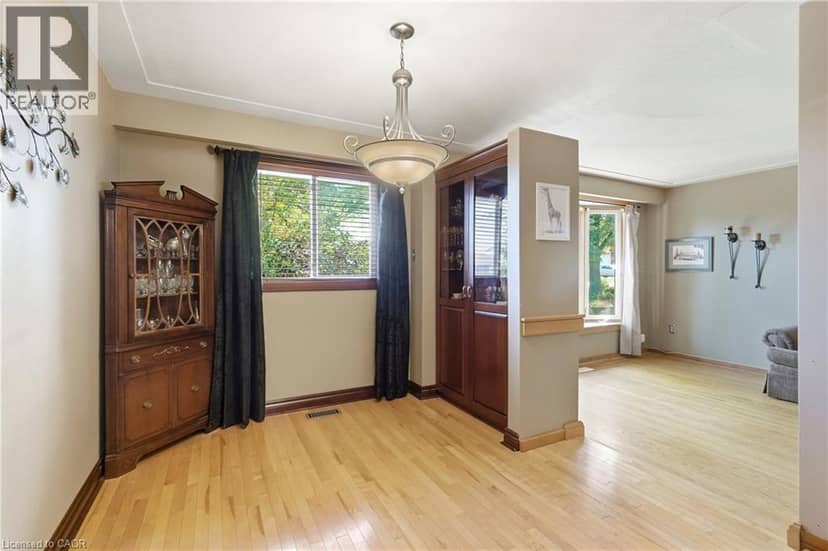 106 VICTOR Boulevard, Hamilton, photo 6