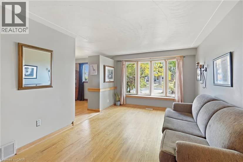 106 VICTOR Boulevard, Hamilton, photo 4