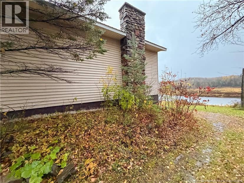403 Tobique Street — photo 39 of 40